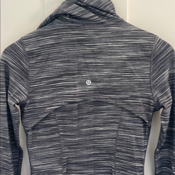 Lululemon Define hoodie washed navy stripe sz 6 - Picture 2 of 2